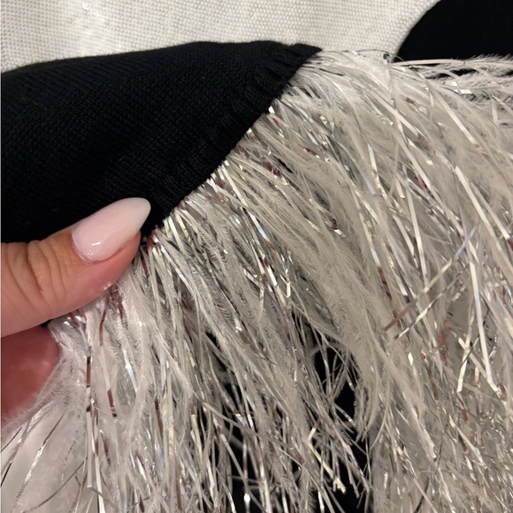 Queen of Sparkles short sleeve Halloween sweater! - Picture 4 of 5